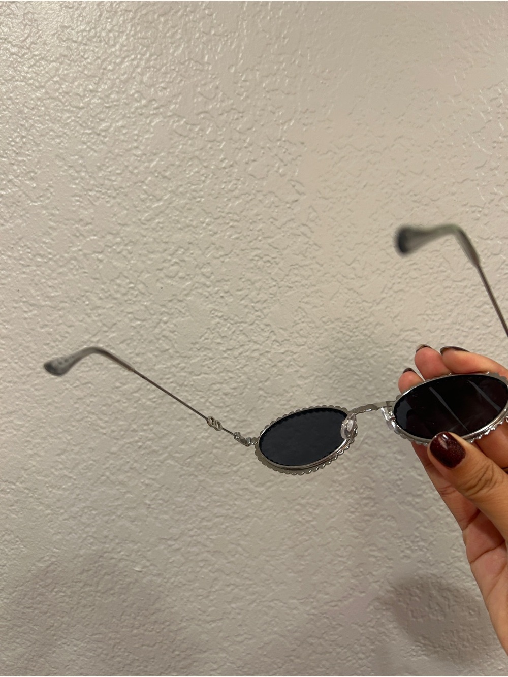 Sunglasses - Picture 4 of 5